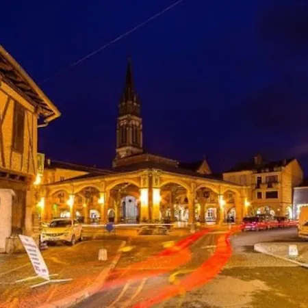 T2 Les Arcades Apartment *