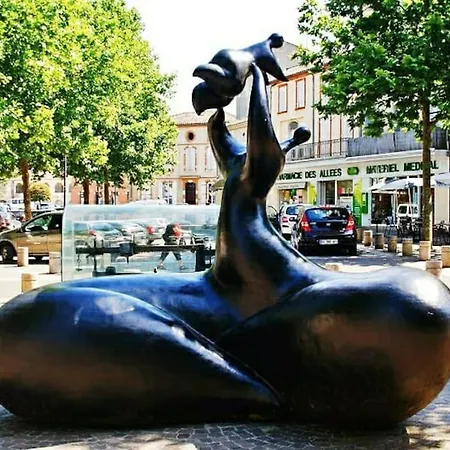 T2 Les Arcades شقة فالنس